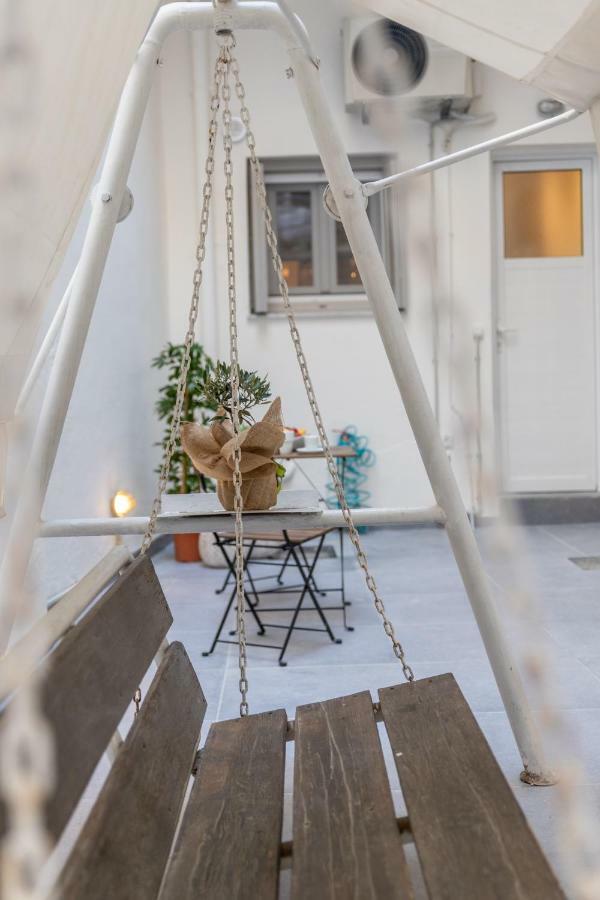 Ports Crossroad D Apartment Piraeus Exterior photo