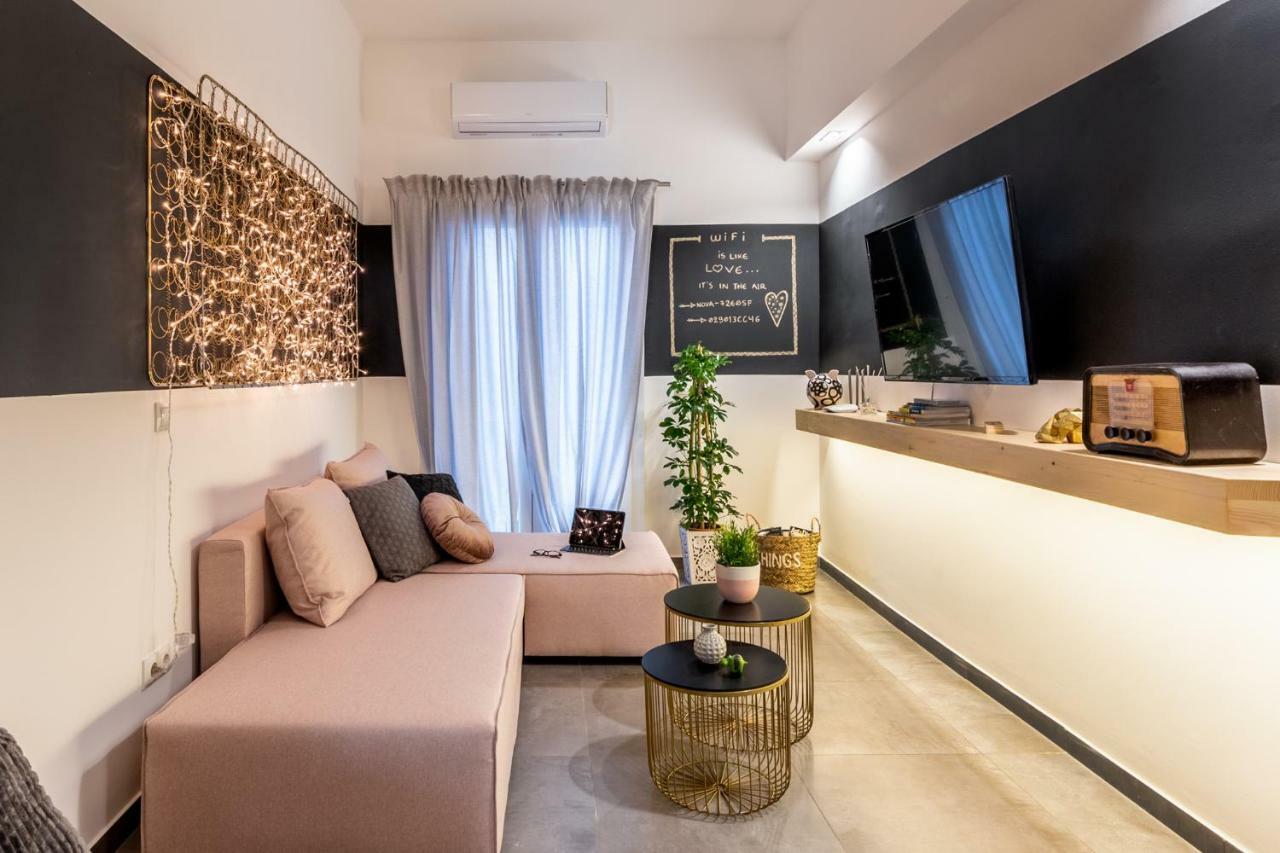 Ports Crossroad D Apartment Piraeus Exterior photo